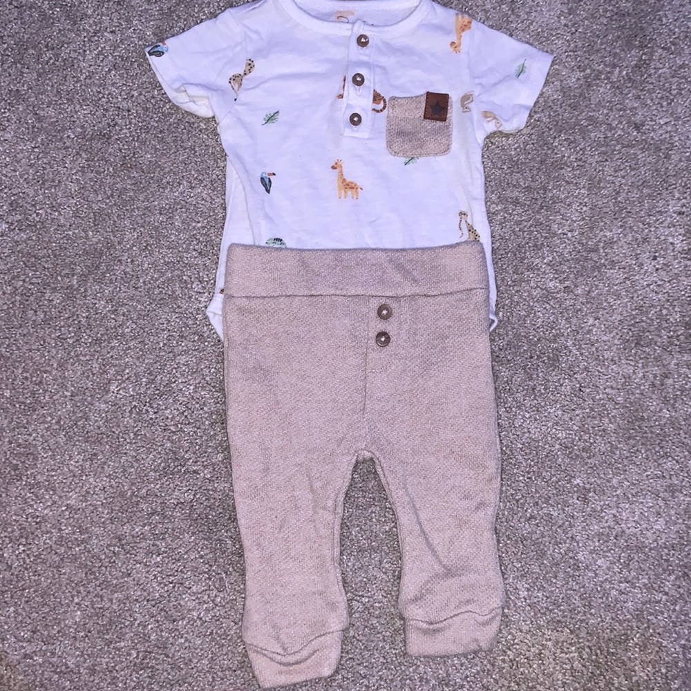 René Rofé Outfit | Size 0-3 Months